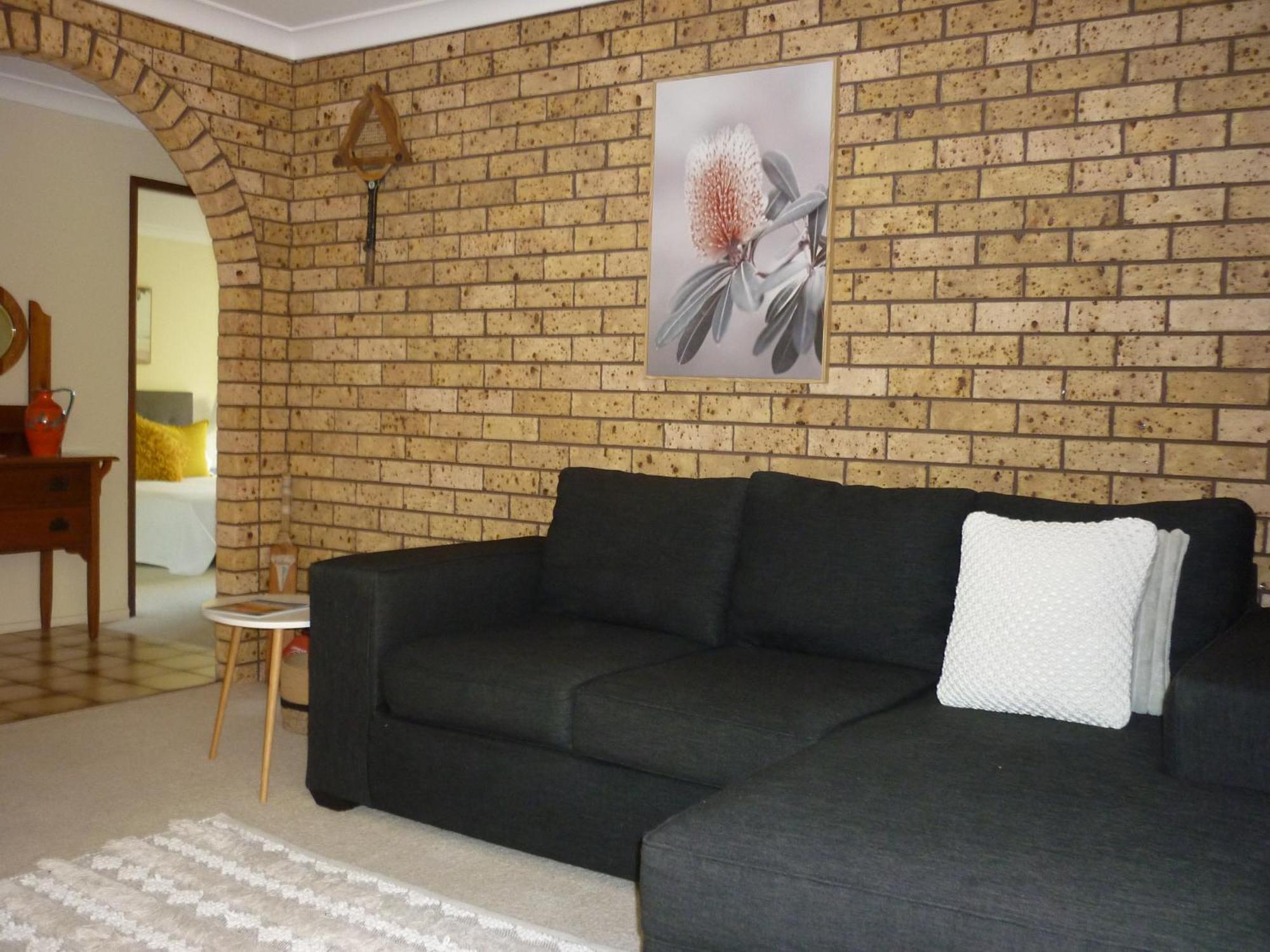 Apartment Two 46 Brodie